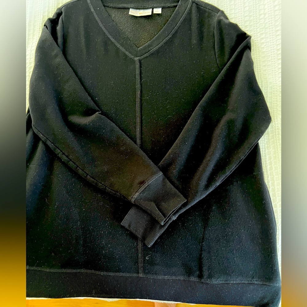 Black V-Neck Sweatshirt tunic
